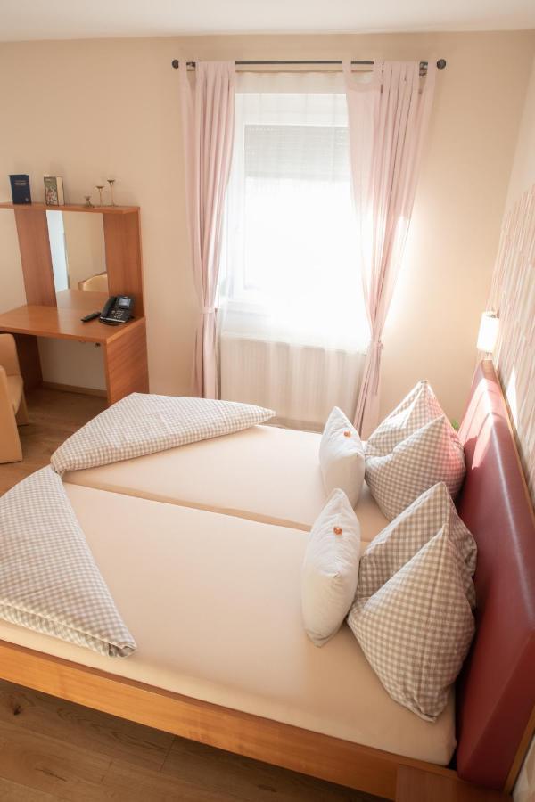 Restaurant Hotel Schrott Kaibing 外观 照片