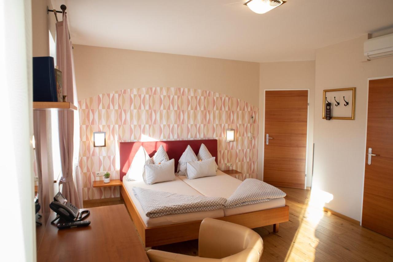 Restaurant Hotel Schrott Kaibing 外观 照片